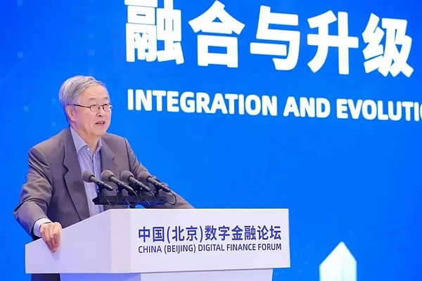 区块链革命：当软件遇见硬件的新纪元