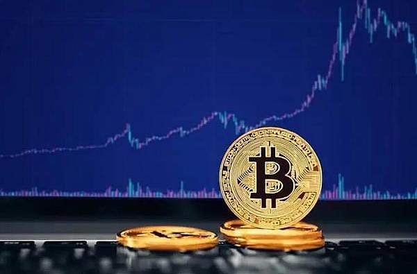 比特币龙头地位不保？山寨币或迎来历史性反扑机遇
