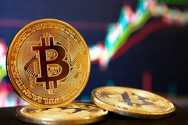 华尔街巨鳄的加密野心：贝莱德正在下一盘怎样的大棋？