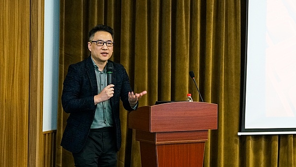 当AI遇上DEX：一场颠覆传统金融的智能革命