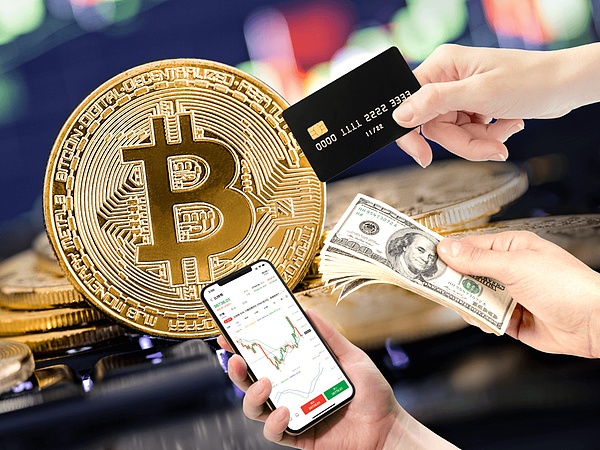 加密货币市场惊现变局：BTC和ETH交易机会深度解读